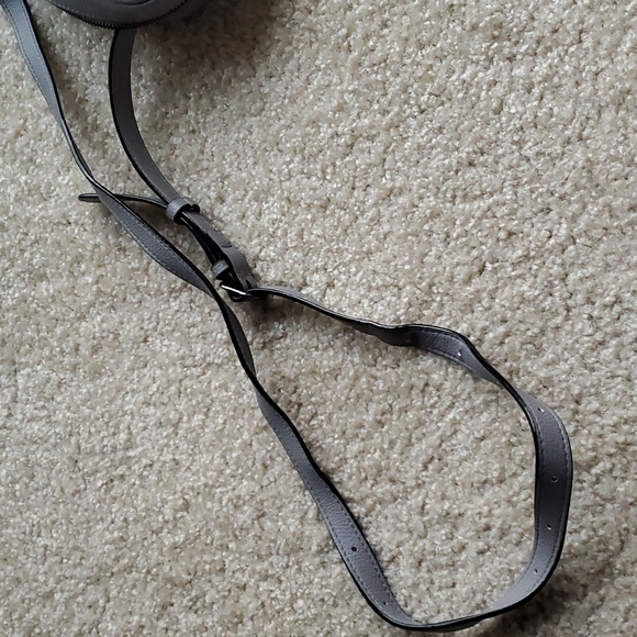 NWOT Victoria's secret crossbody gray - Picture 8 of 11